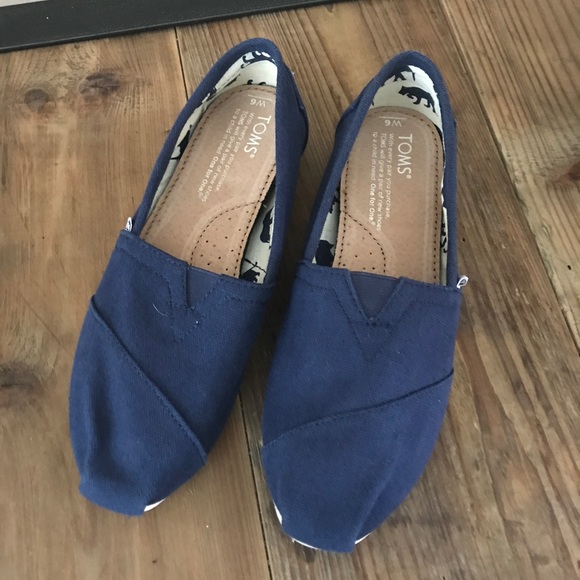 Toms Shoes - Toms Shoes